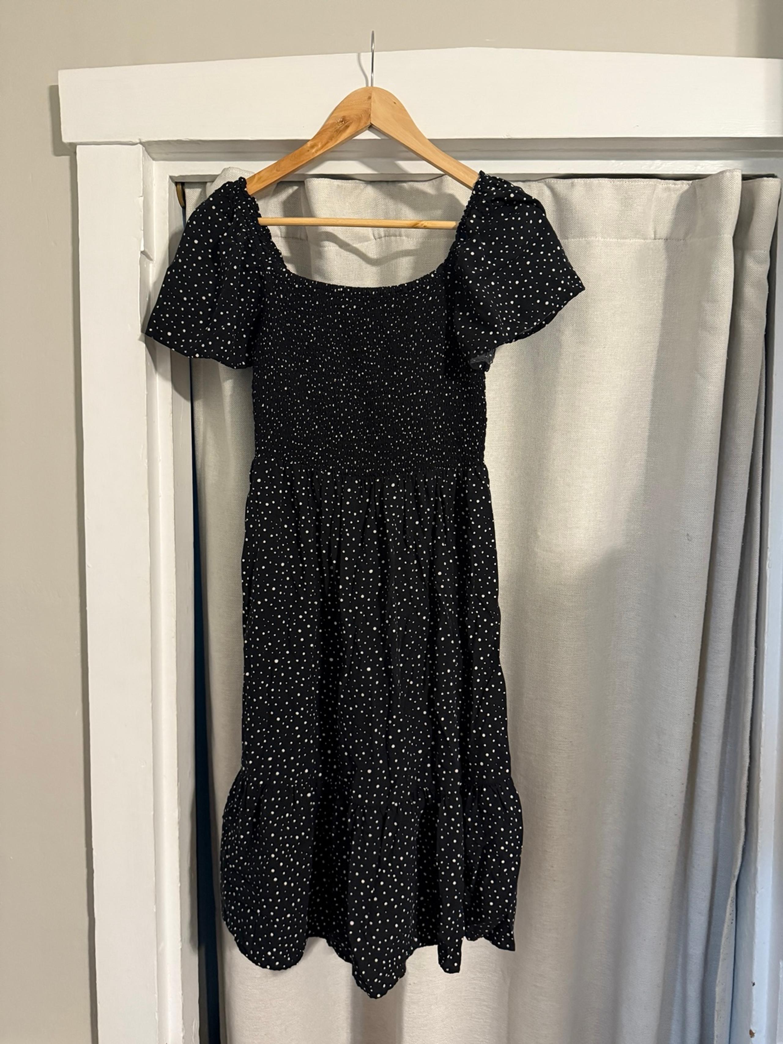 Gap Smocked Women’s Dress