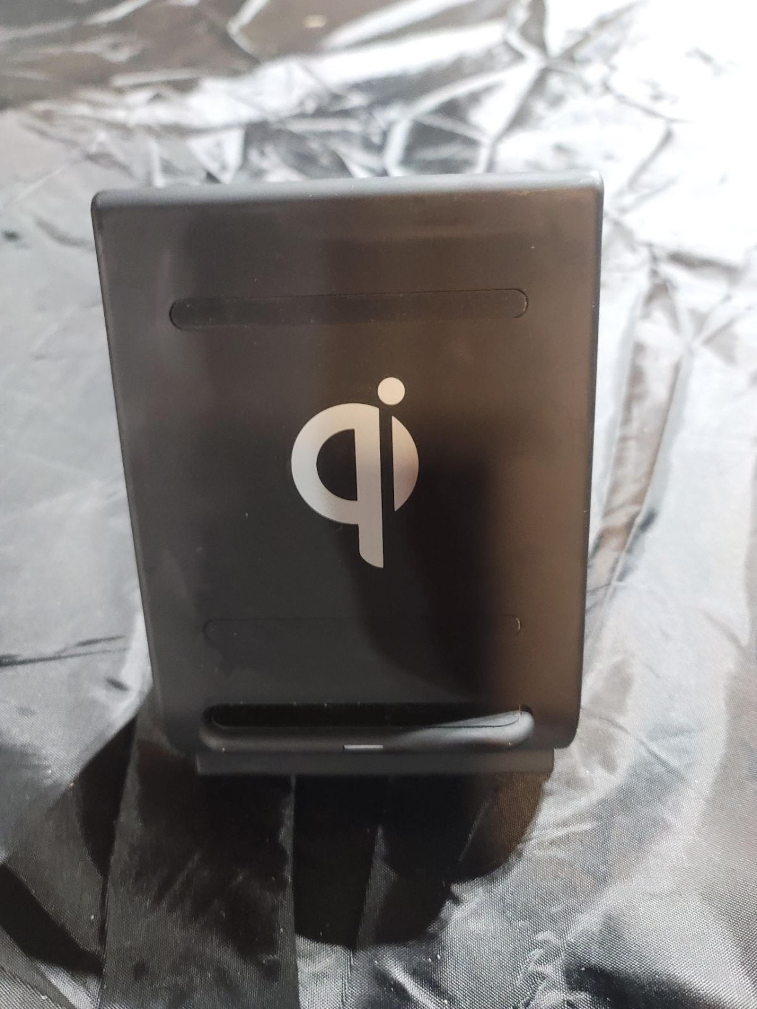 Azpen Docking Station 101