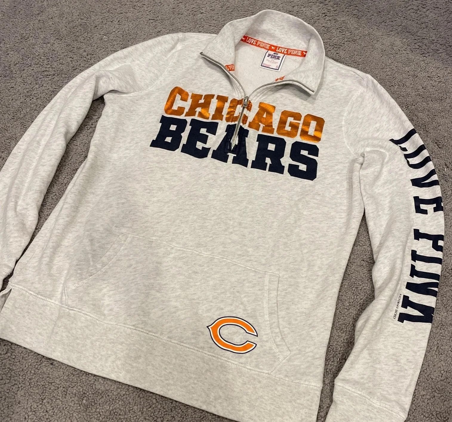 VS PINK Chicago Bears Half Zip Sweatshirt