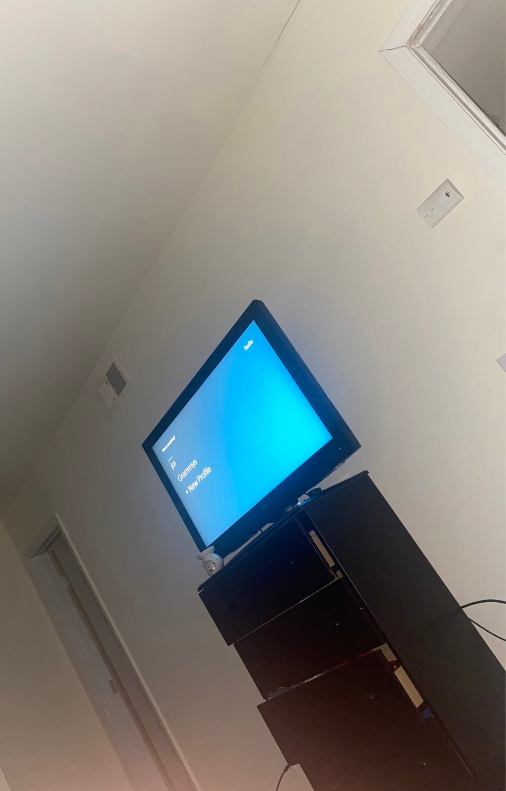 tv flat screen