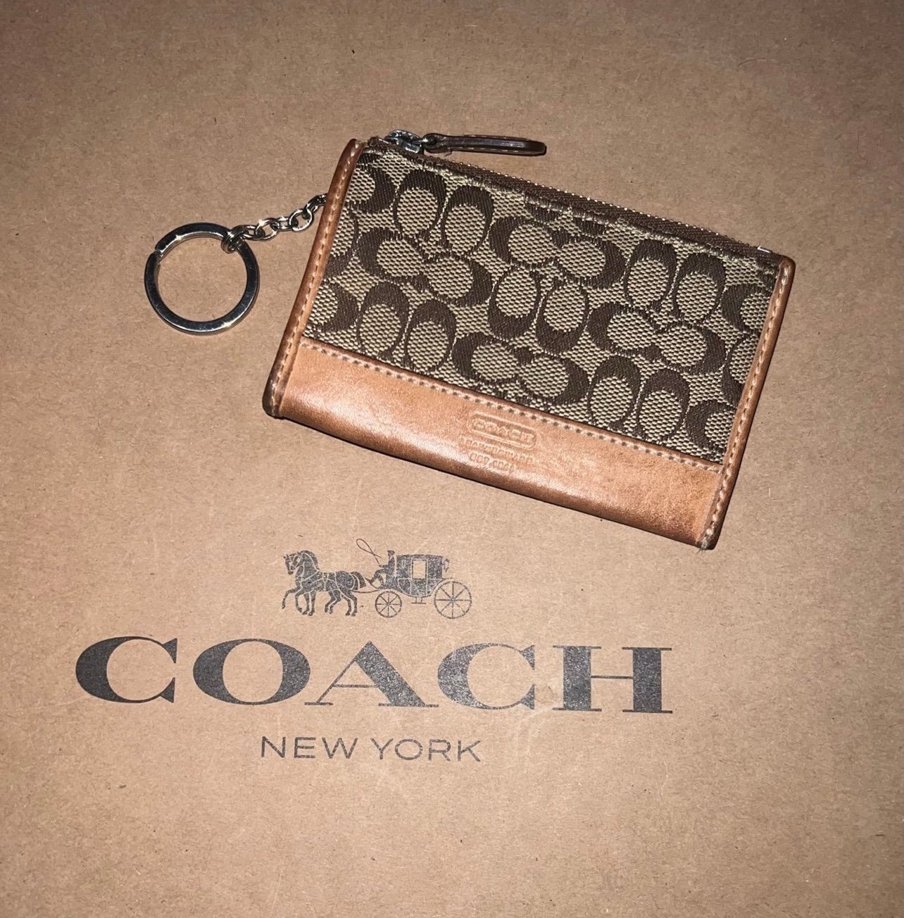 VINTAGE COACH Keychain Coin Pouch Signature Jacquard with Leather Good Condition