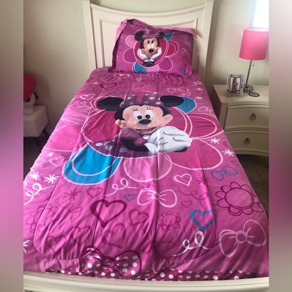 minnie comforter
