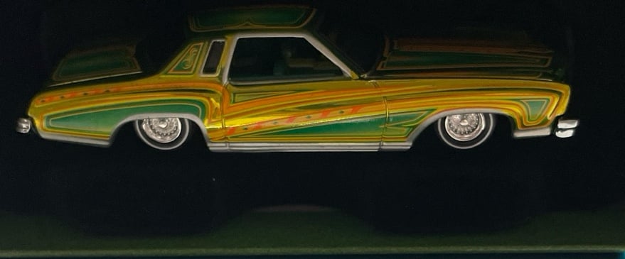 Hot Wheels Redlines 1975 Lowrider Monte Carlo