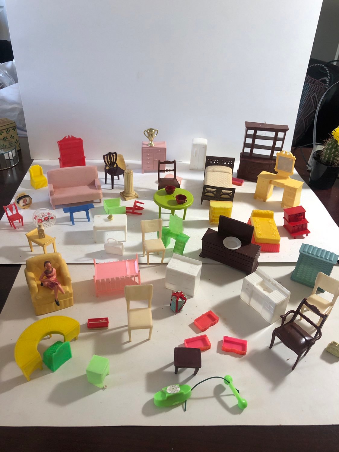 huge lot vintage plastic doll furniture