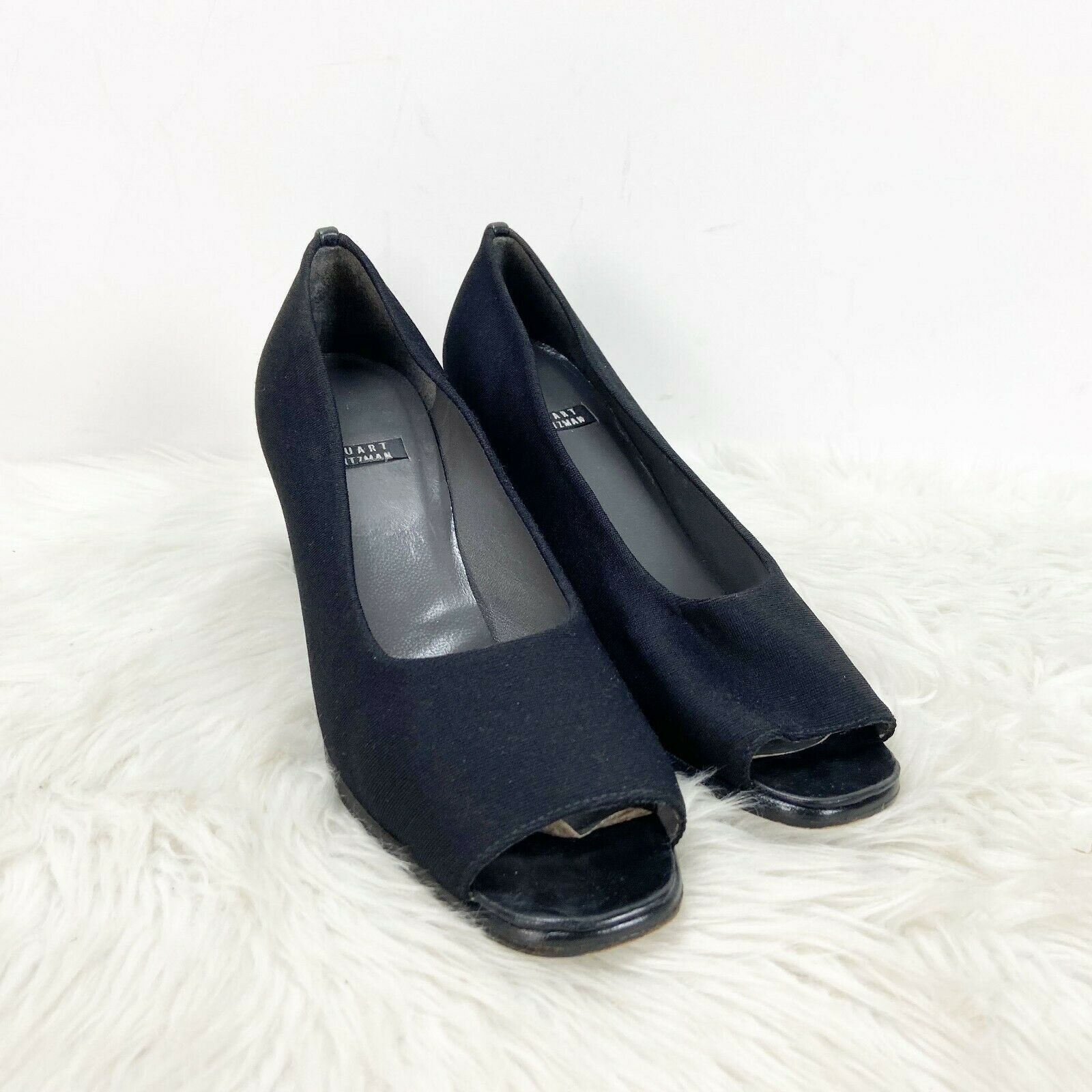Stuart Weitzman 6.5 B Womens Black Peep Toe Heels