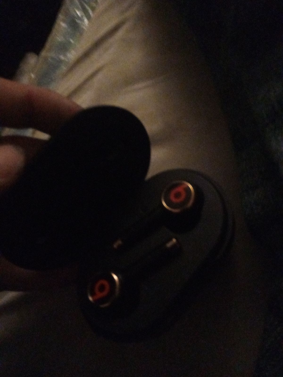 beats wireless headphones