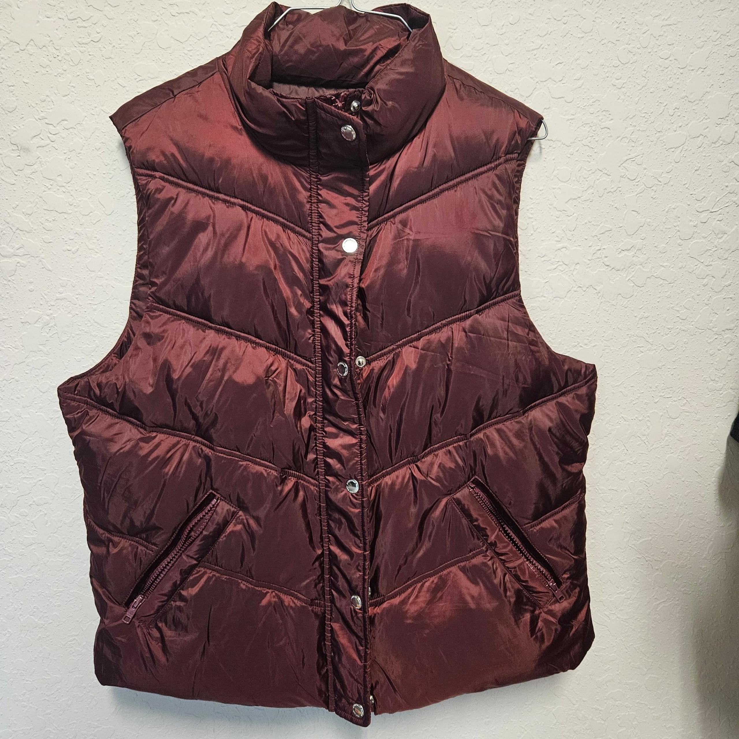 Womens XL American Eagle Maroon  Quilted Mock Neck Zip Up Puffer Vest Size