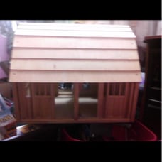 Miniature wooden horse barn with stables Now with 4 Horses !!