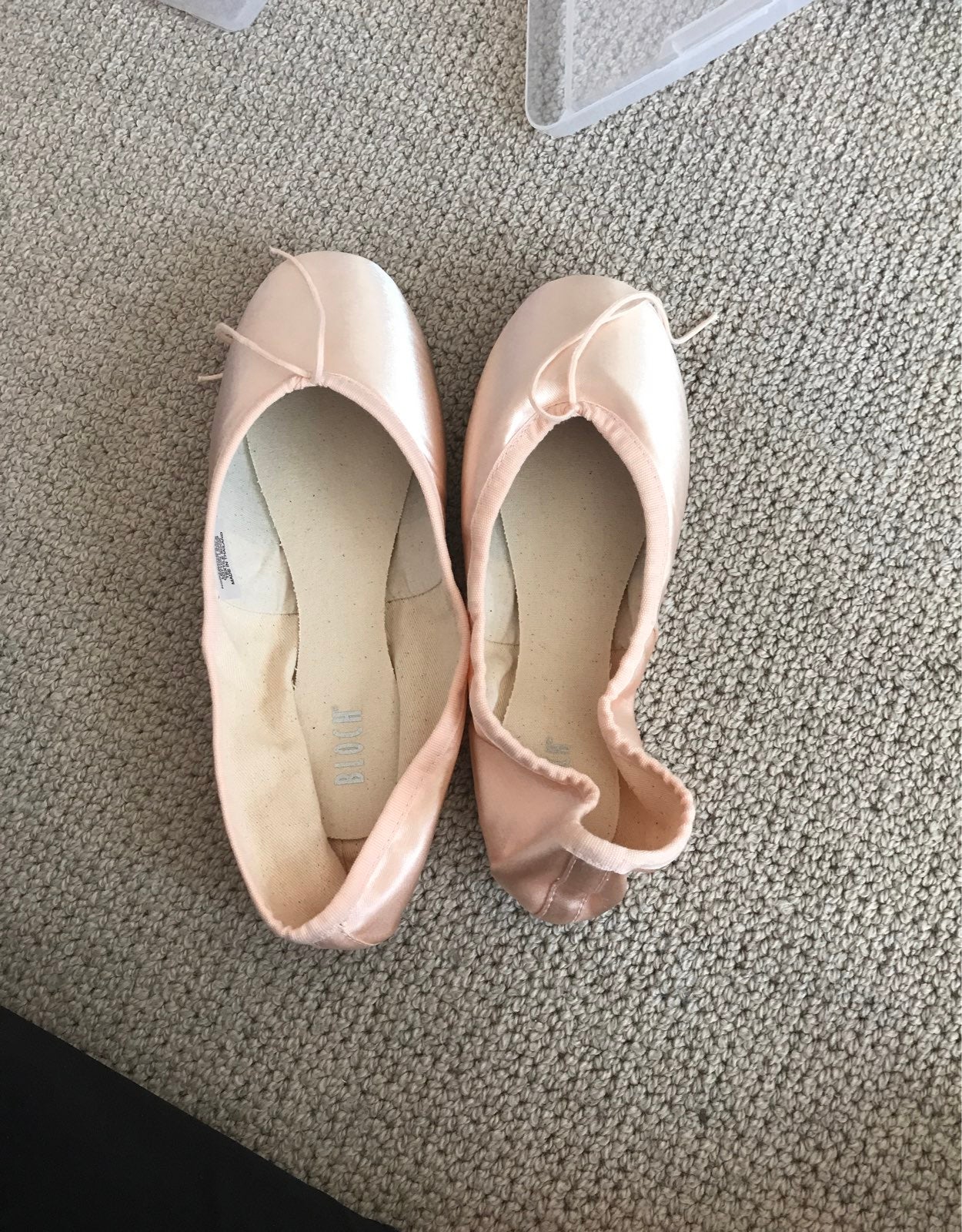 Bloch tensus demi pointe shoes