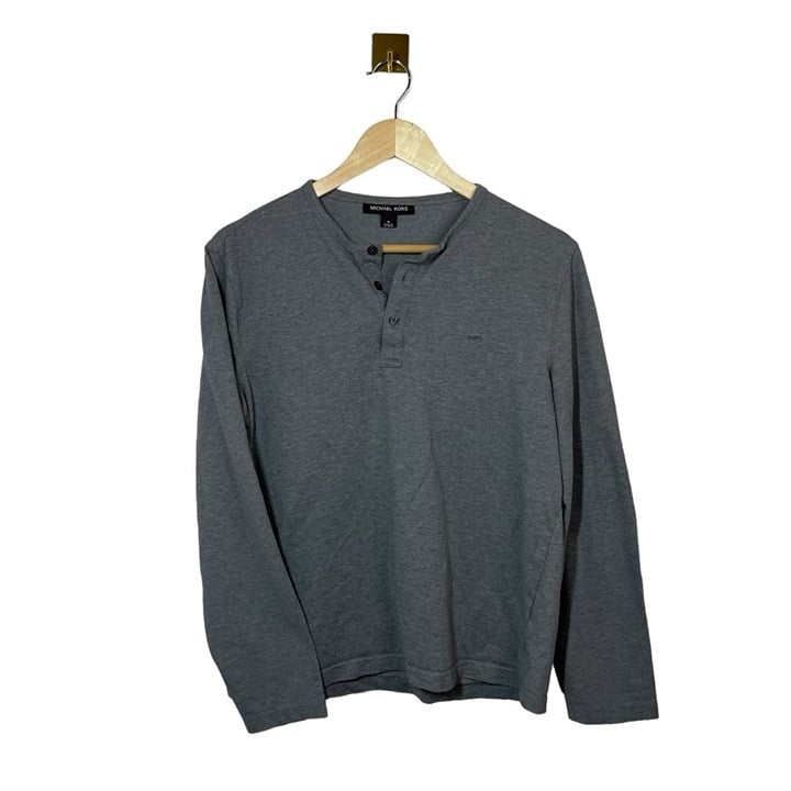 Michael Kors Men’s Knit Long Sleeve Henley in Grey Size M