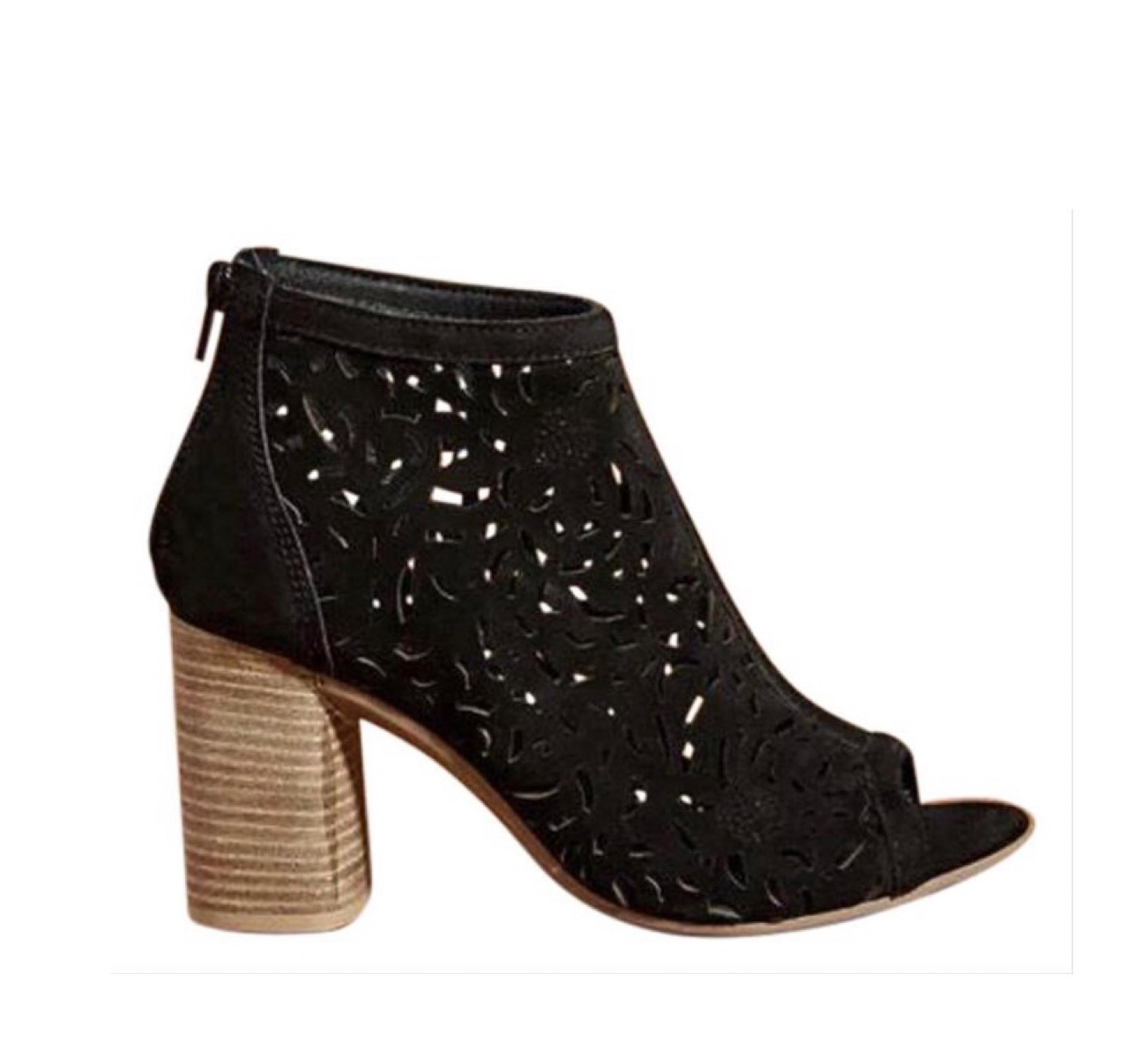 Anthropologie Black Morena Gabbrielli Floral Boots/Booties