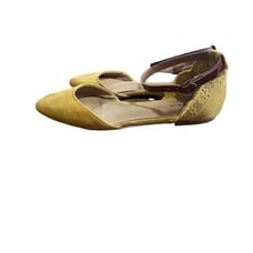 TORRID YELLOW SCALLOPED FLAT