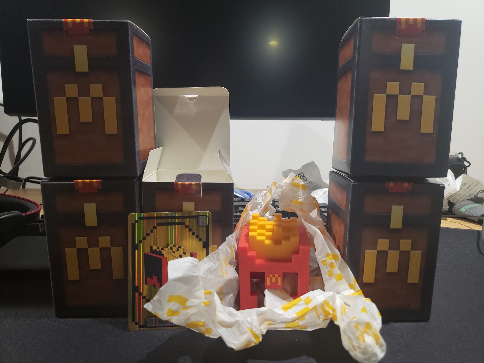 Minecraft mcdonalds toy set