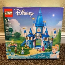 LEGO Disney's Cinderella and Prince Charming’s Castle 43206