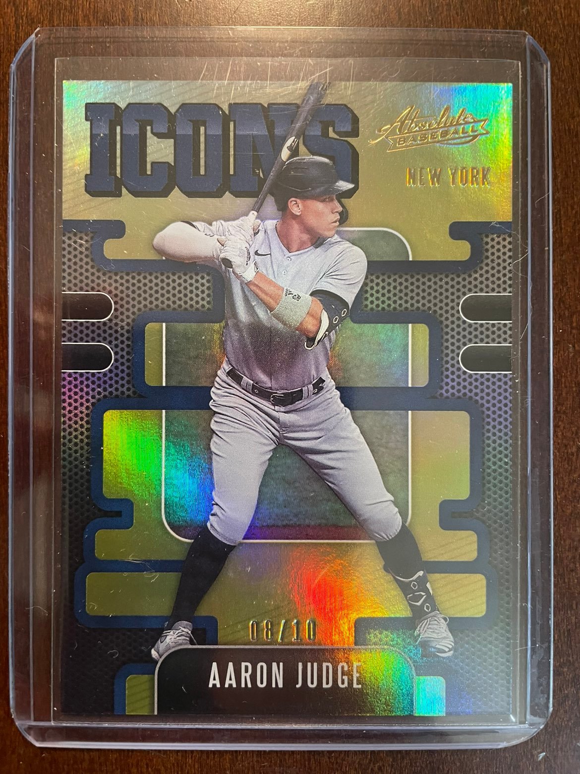 2021 Absolute Aaron Judge Icons Gold /10