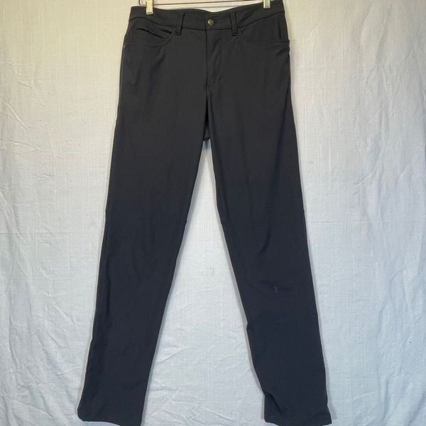 Lululemon Black ABC Slim Fit Performance Golf Trouser Chino Pants Size 30