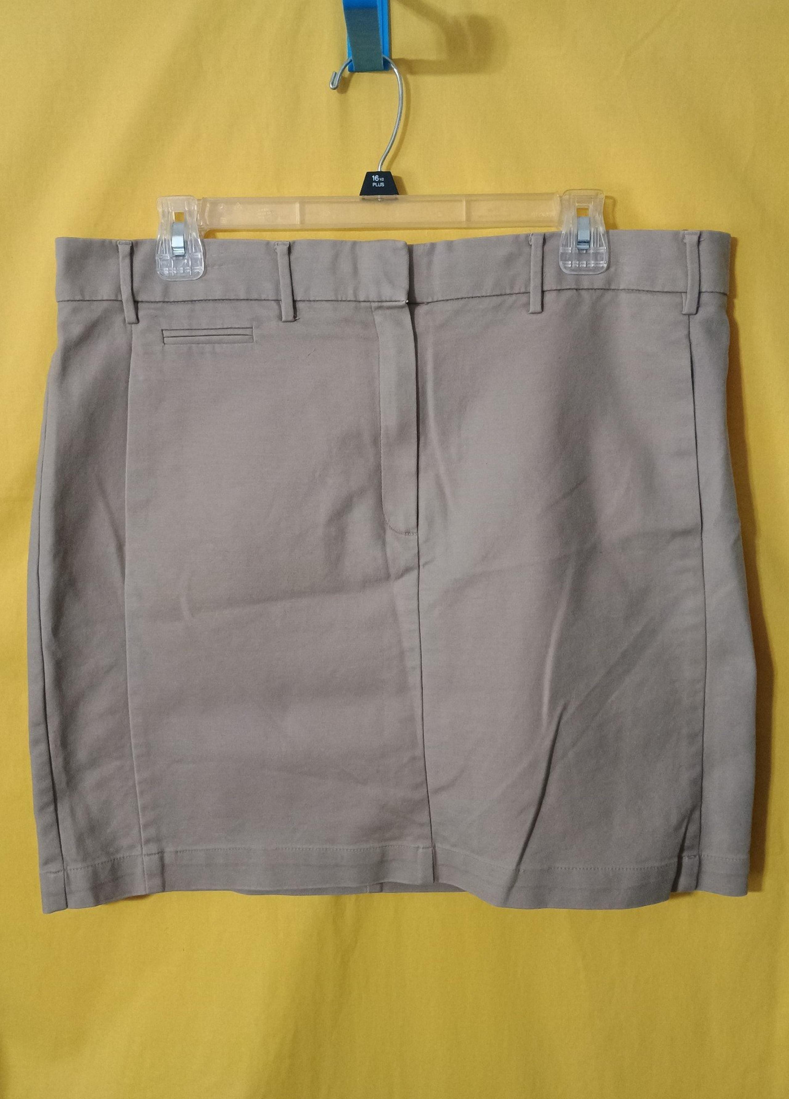MNG by Mango size 12 stretch khaki skirt M26