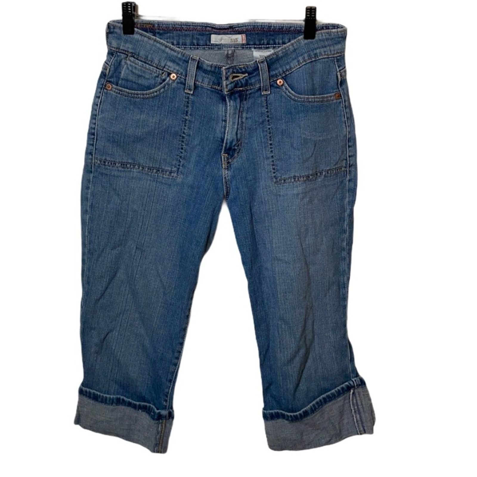 Levi’s capris 515 size 6