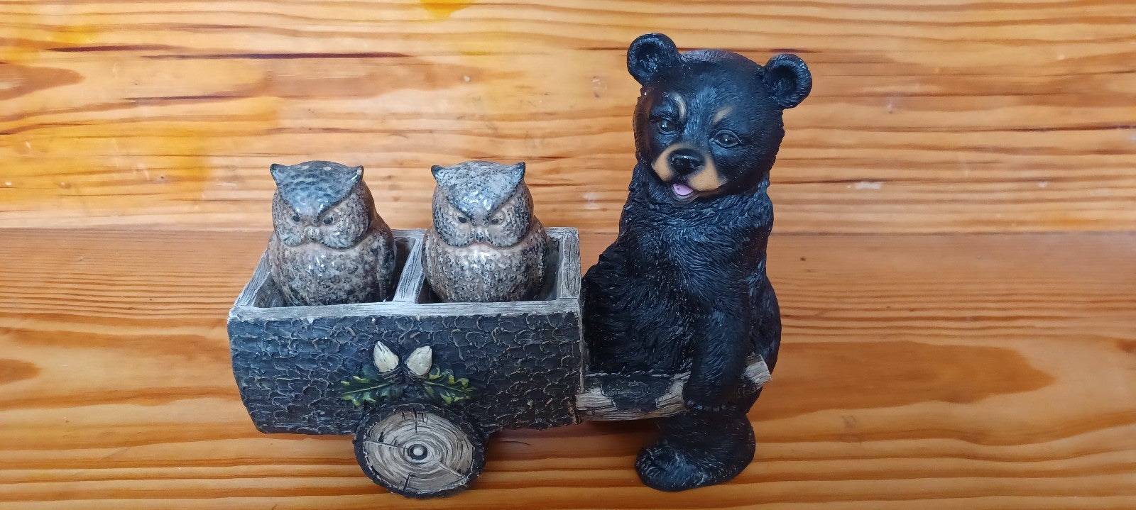 2008 DMK-Bear Pushing Log w/Vintage Japan Owl Salt/Pepper Shakers.
