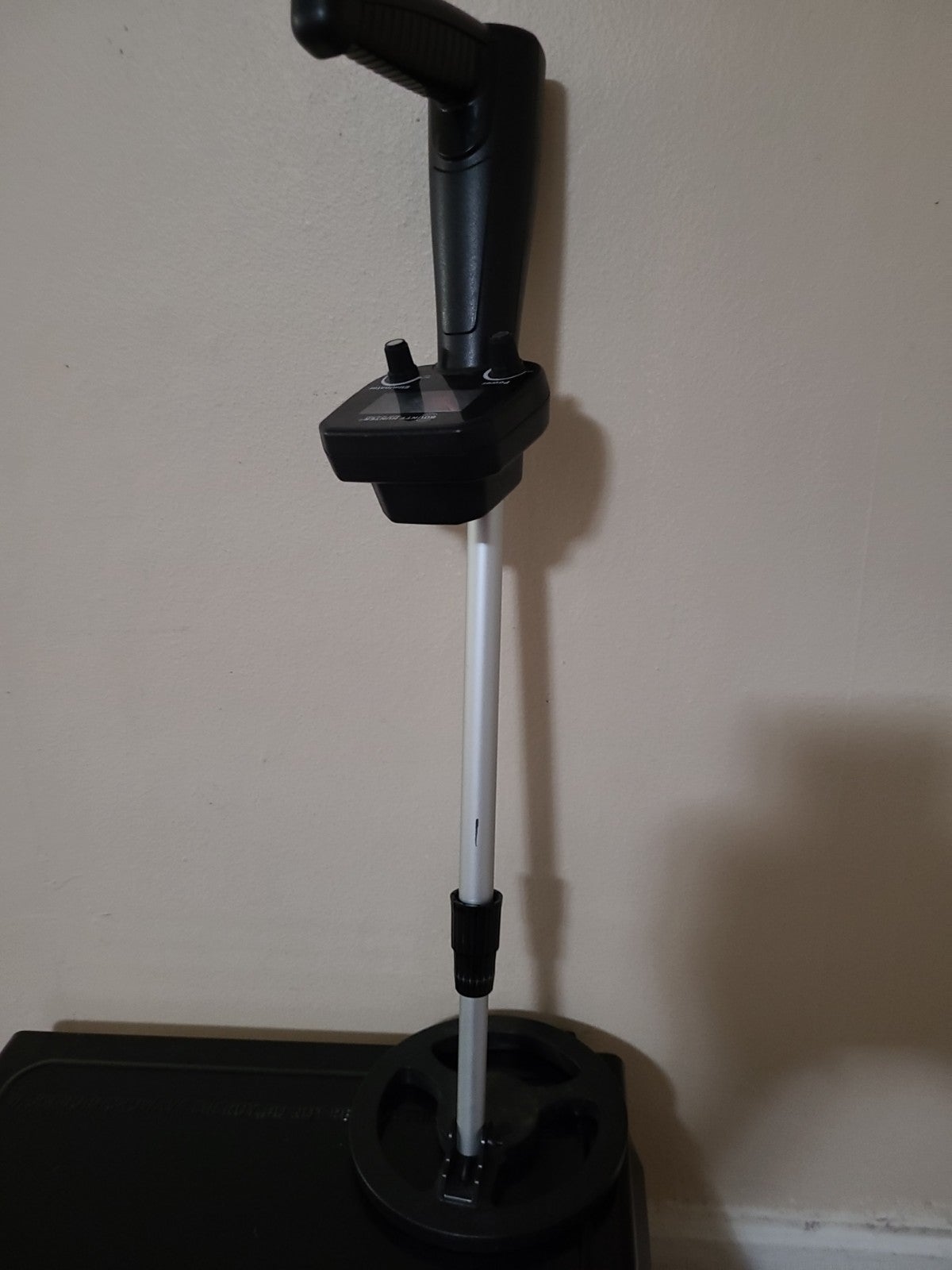 Bounty Hunter Metal Detector