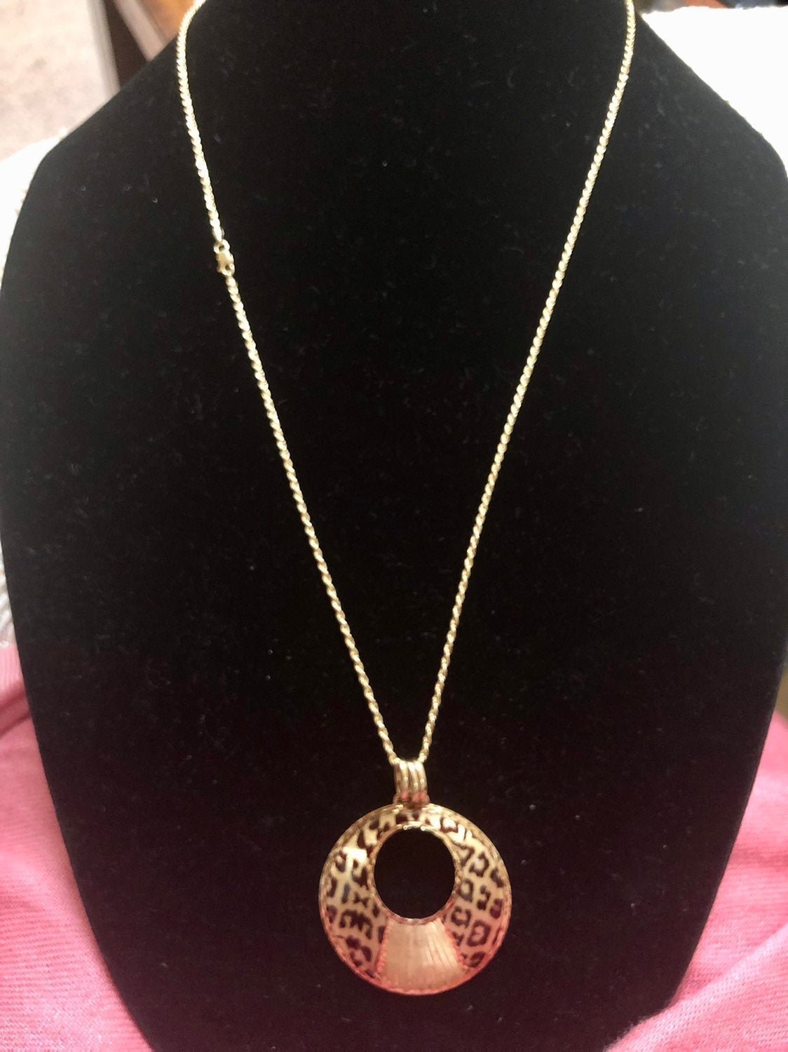 14k yellow gold rope necklace and animal print enamel gold pendant HUGE italy 9g