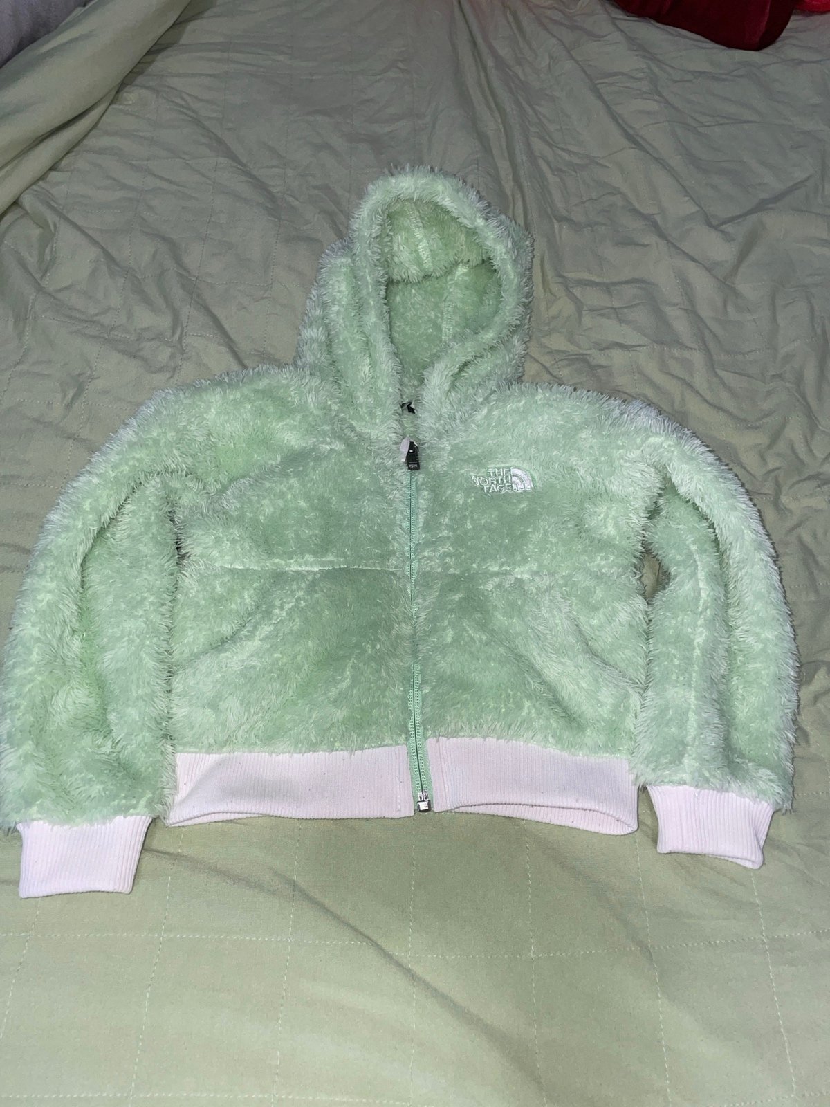 The north face toddler 2T fluffy sweater jacket
