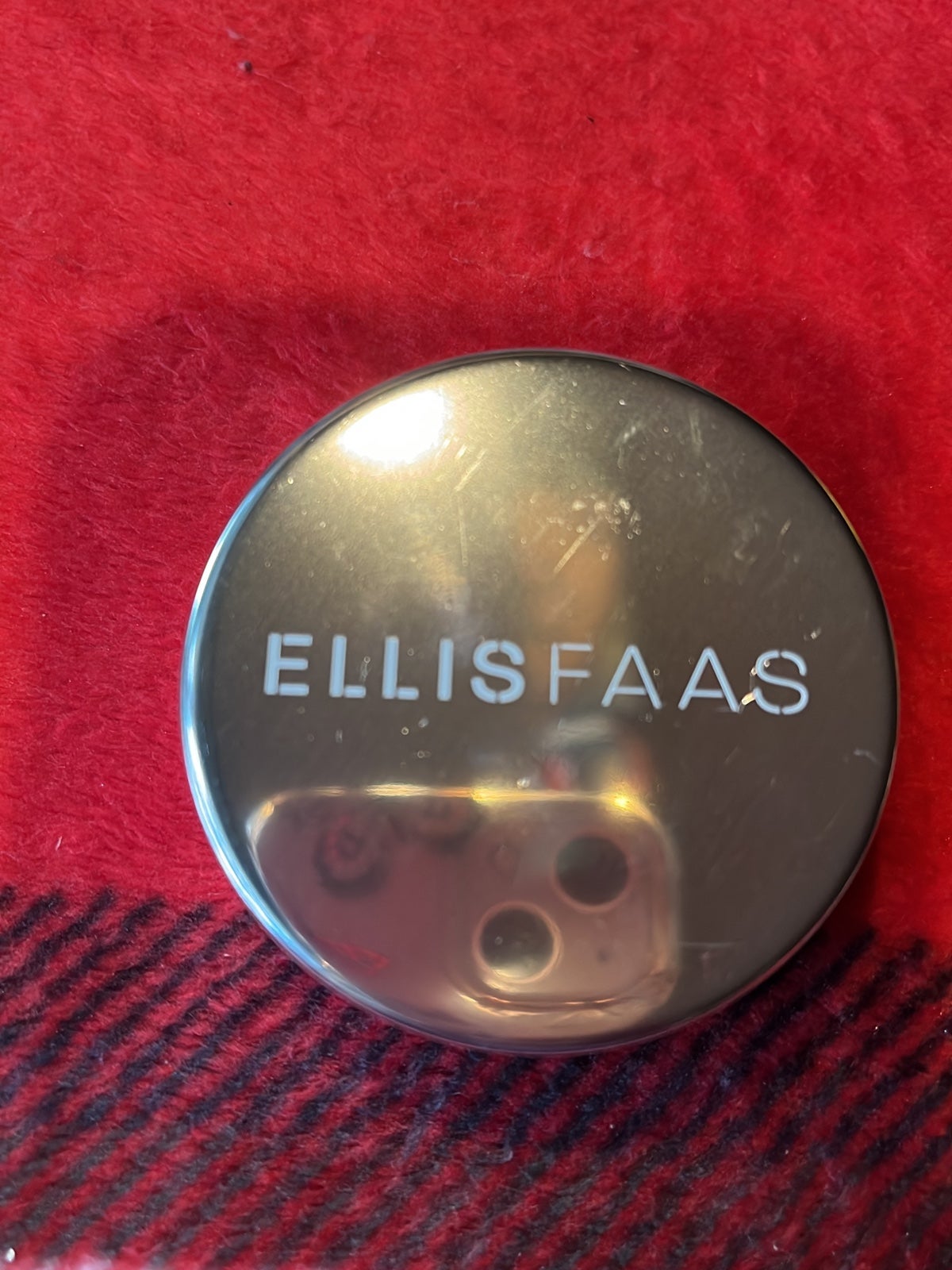 ELLIS FAAS foundation powder