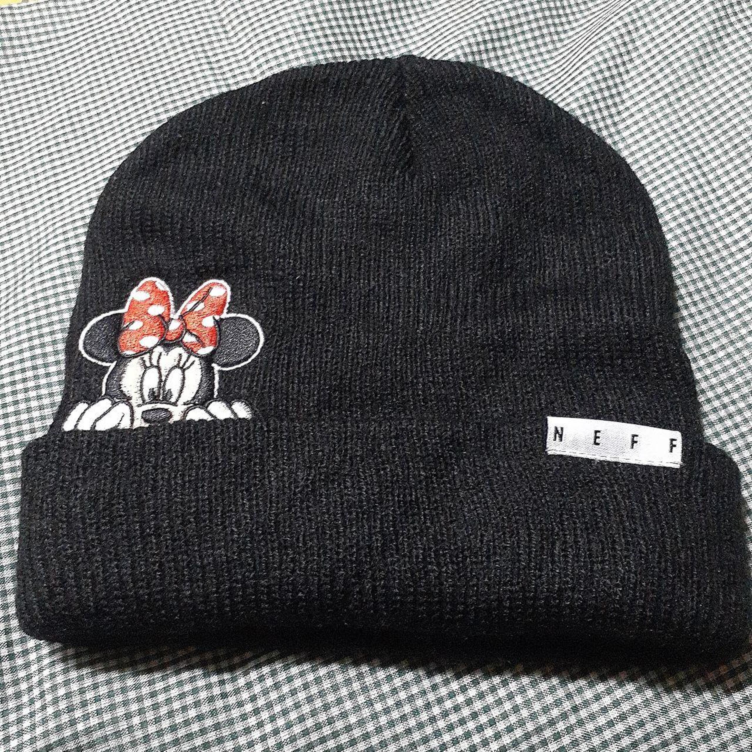 NEFF Minnie Mouse Black Knit Hat Size S Women's Children's