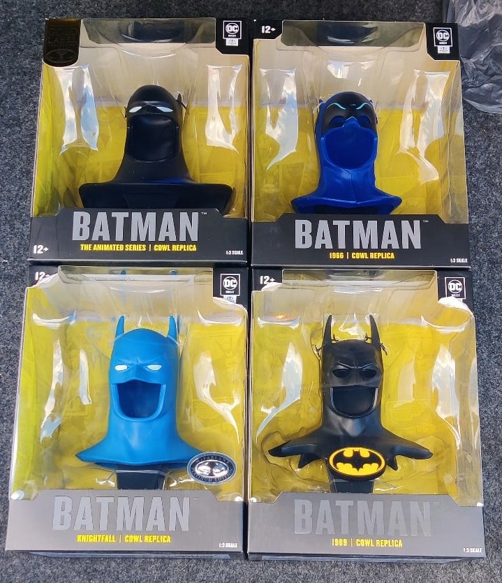 DC McFarlane toys Batman cowl replica knightfall 1989 1966 animated gold label