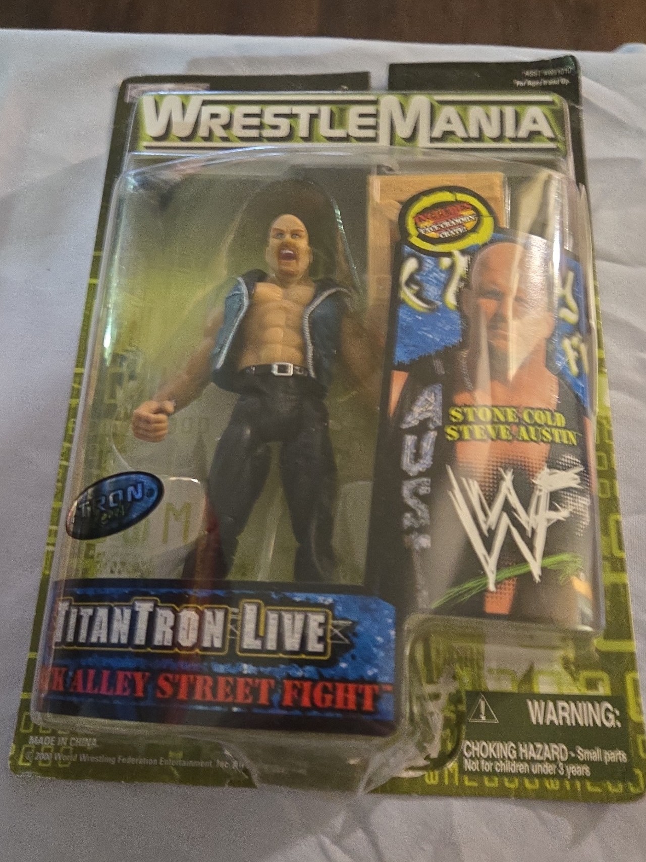 WWE/WWF WRESTLEMANIA 2000 VERSION STONE COLD STEVE AUSTIN BRAND NEW