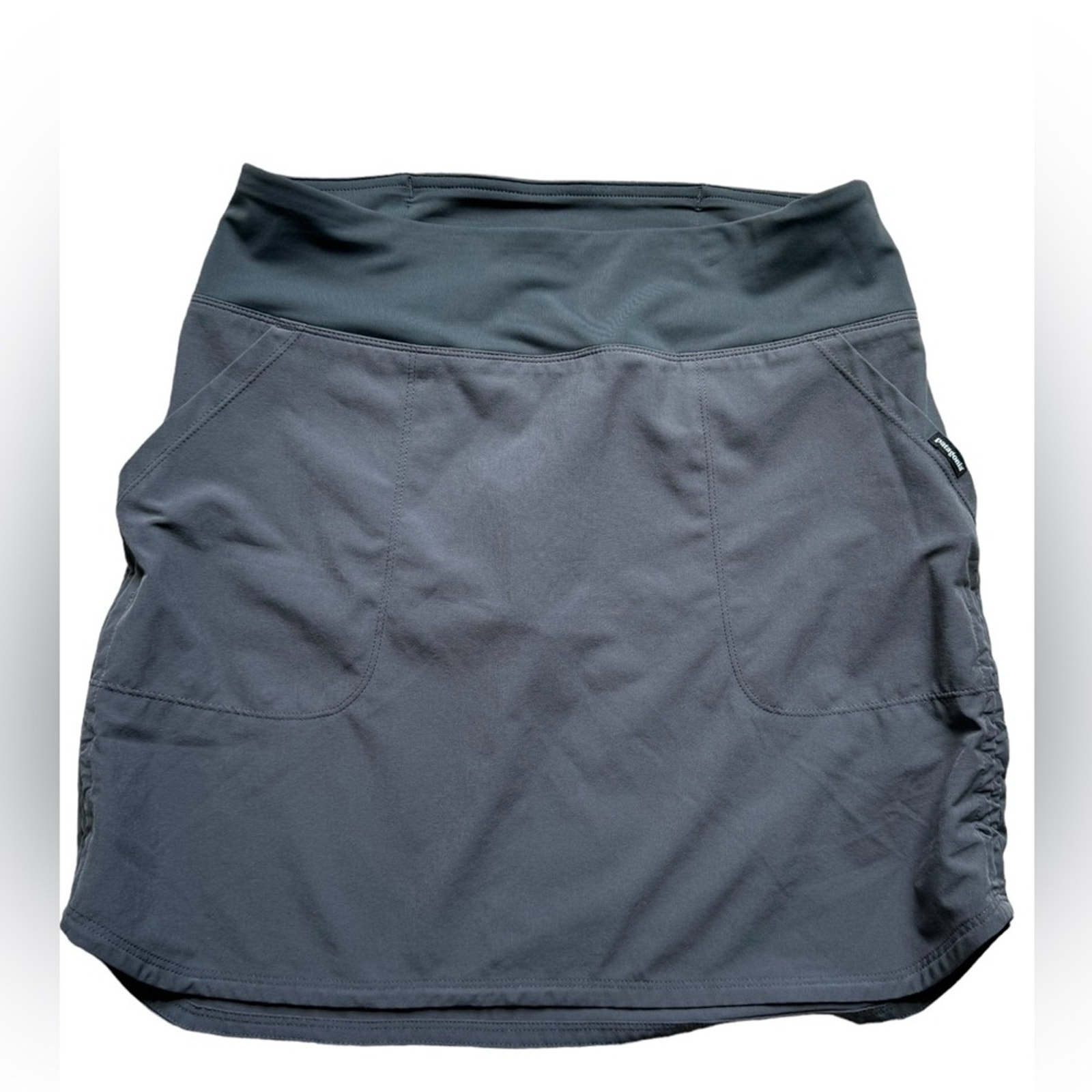 Patagonia Women’s Tech Fishing skort size small NWOT