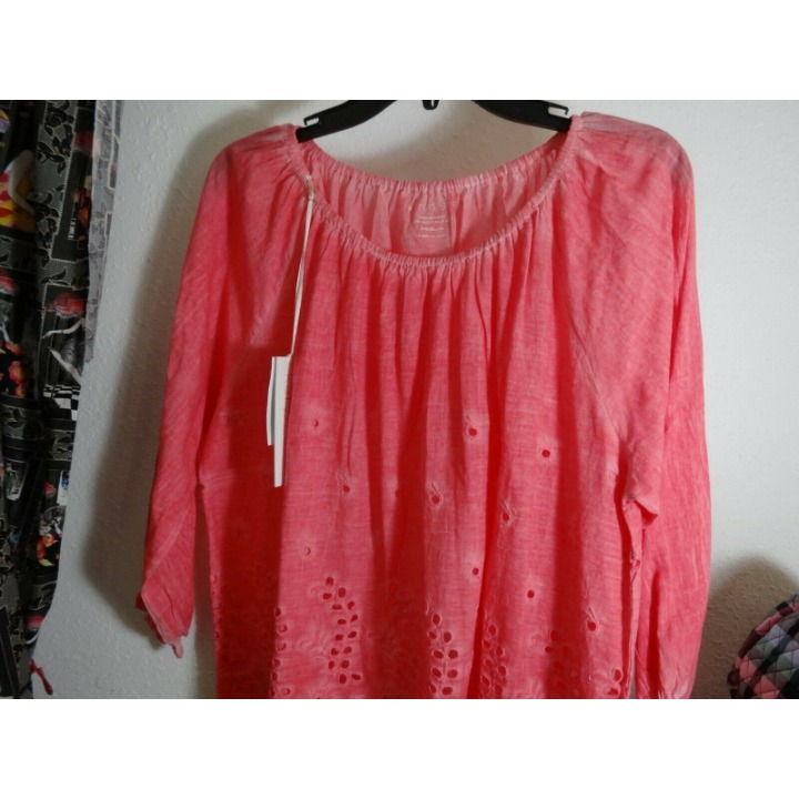 NEW Gorgeous BOHO Embroidered Off /On Shoulder Top Karen Astrid Red 108 M