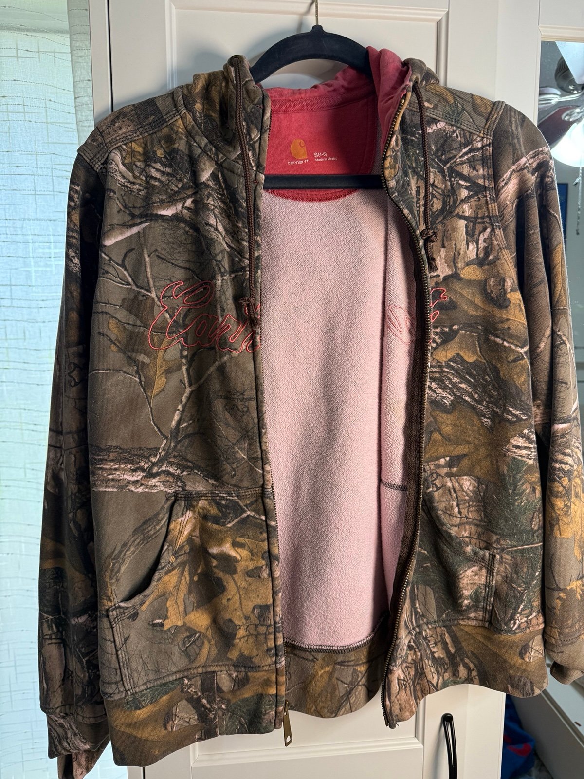 Carhartt Camo Zip-Up Hoodie – Size Small