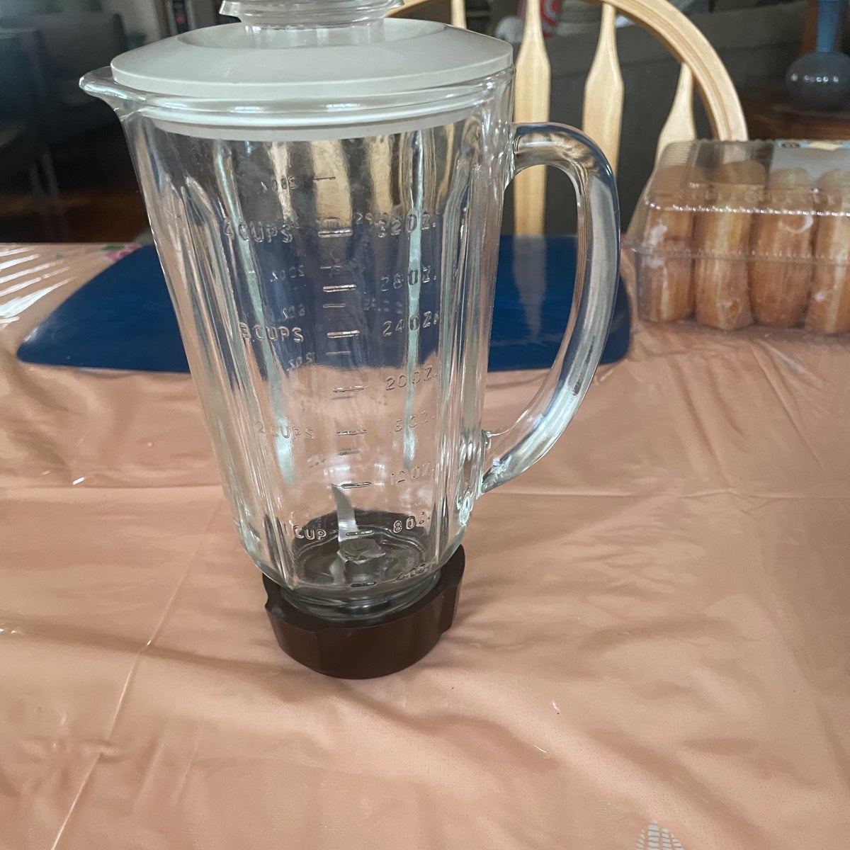 Sunbeam blender, solid state vintage 700 watt Perfect condition pet and smoke fr