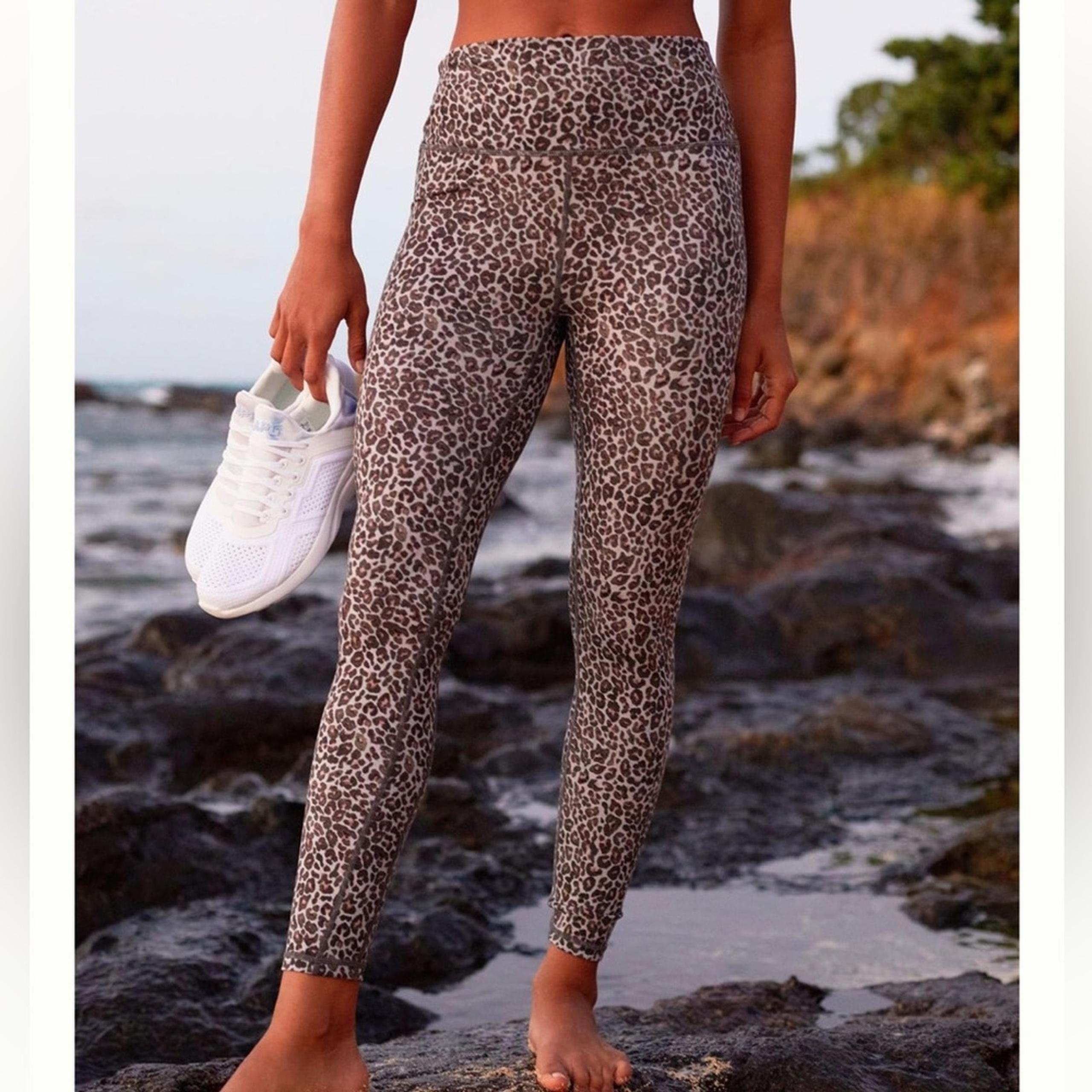 VARLEY Let's Move High-Rise Leggings Sz M