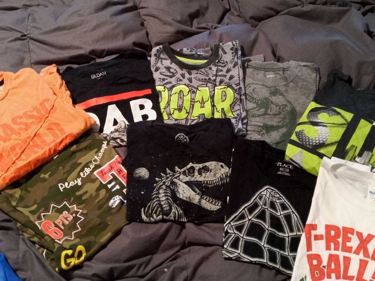 Boys tops