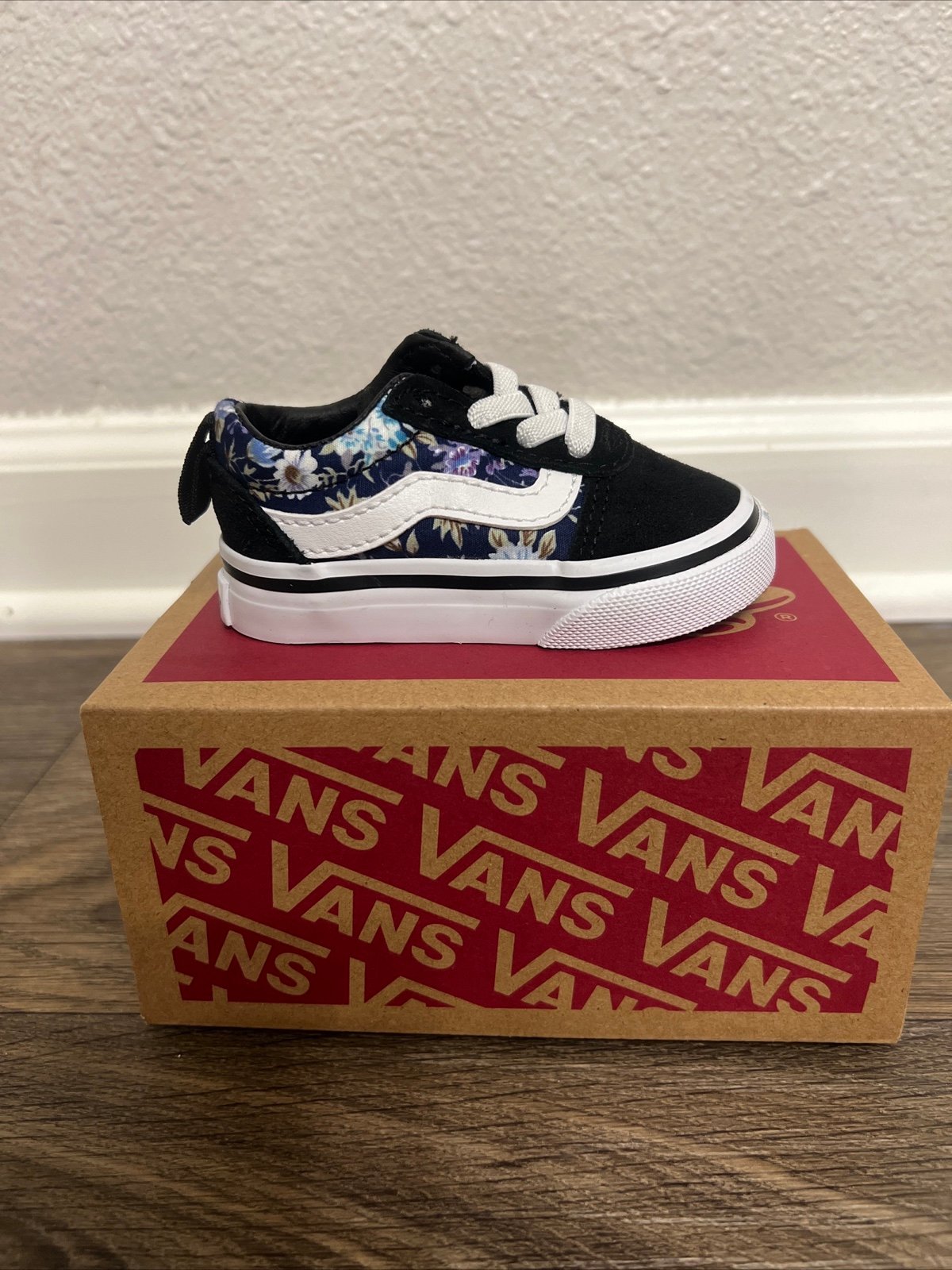 Vans Ward Slip-on Moody Floral Purple/Black (3TD)