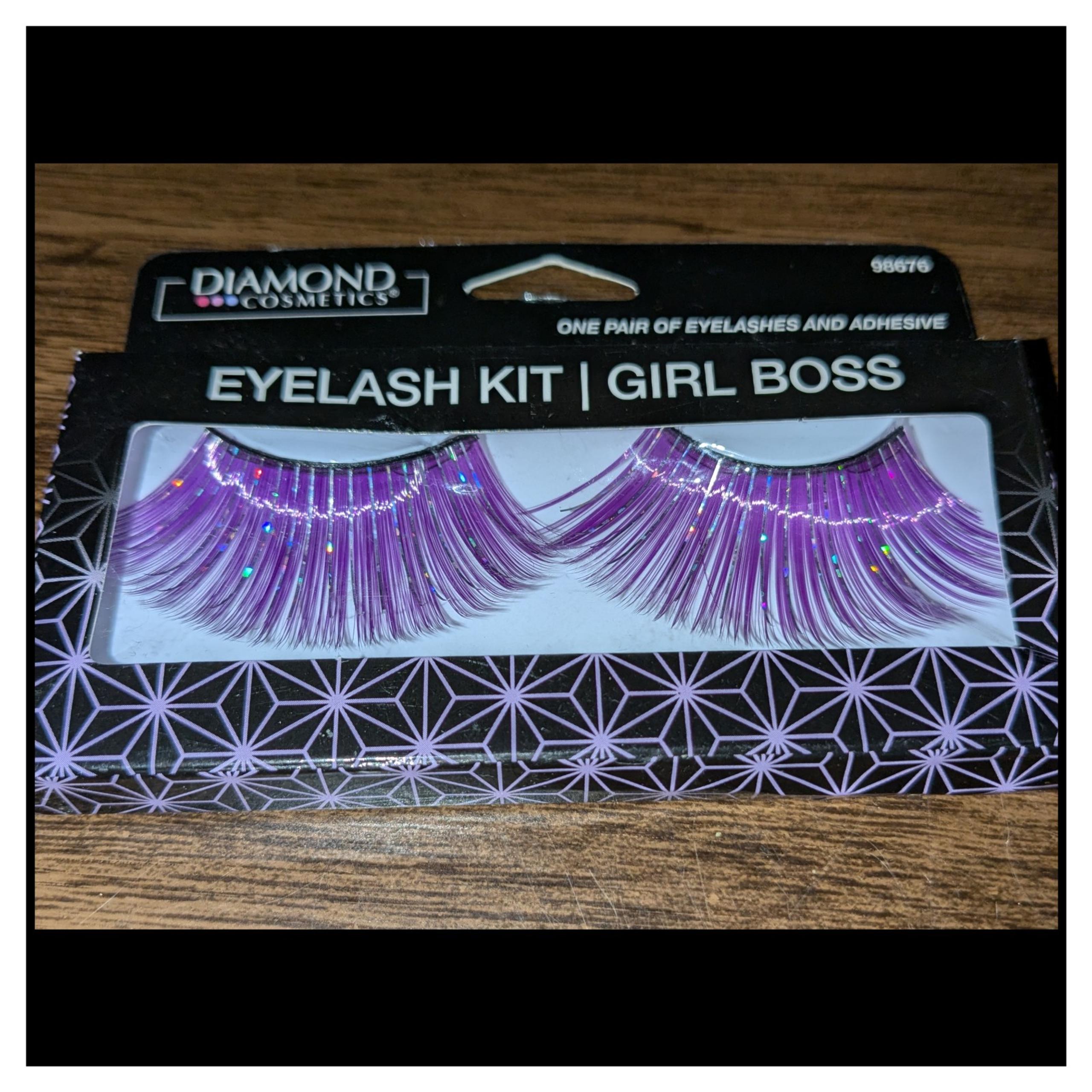 Diamond Eyelash Kit & Adhesive  Slay Girl Boss