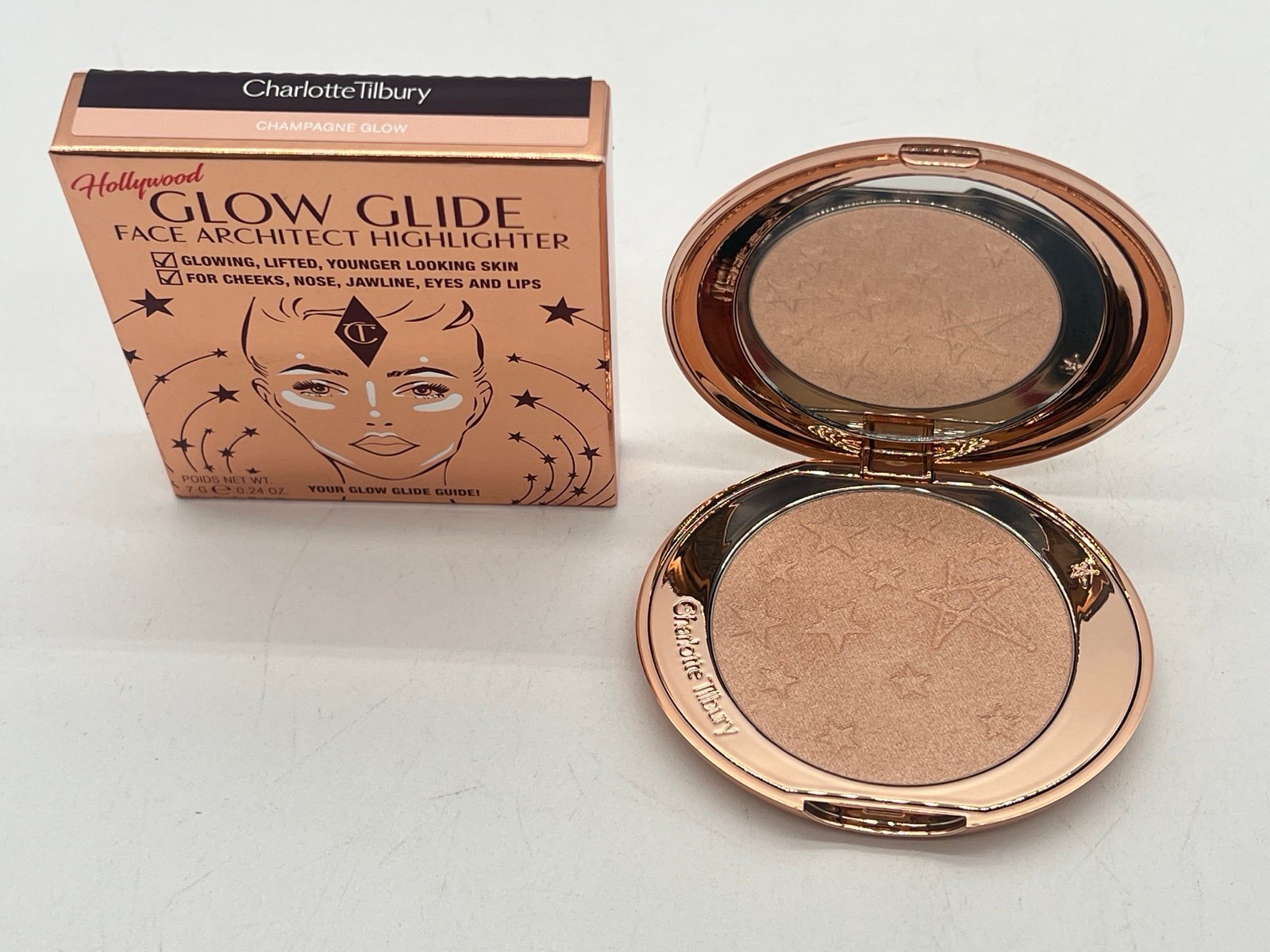 New Charlotte Tilbury Glow Glide face highlighter 0.24 OZ CHAMPAGNE GLOW