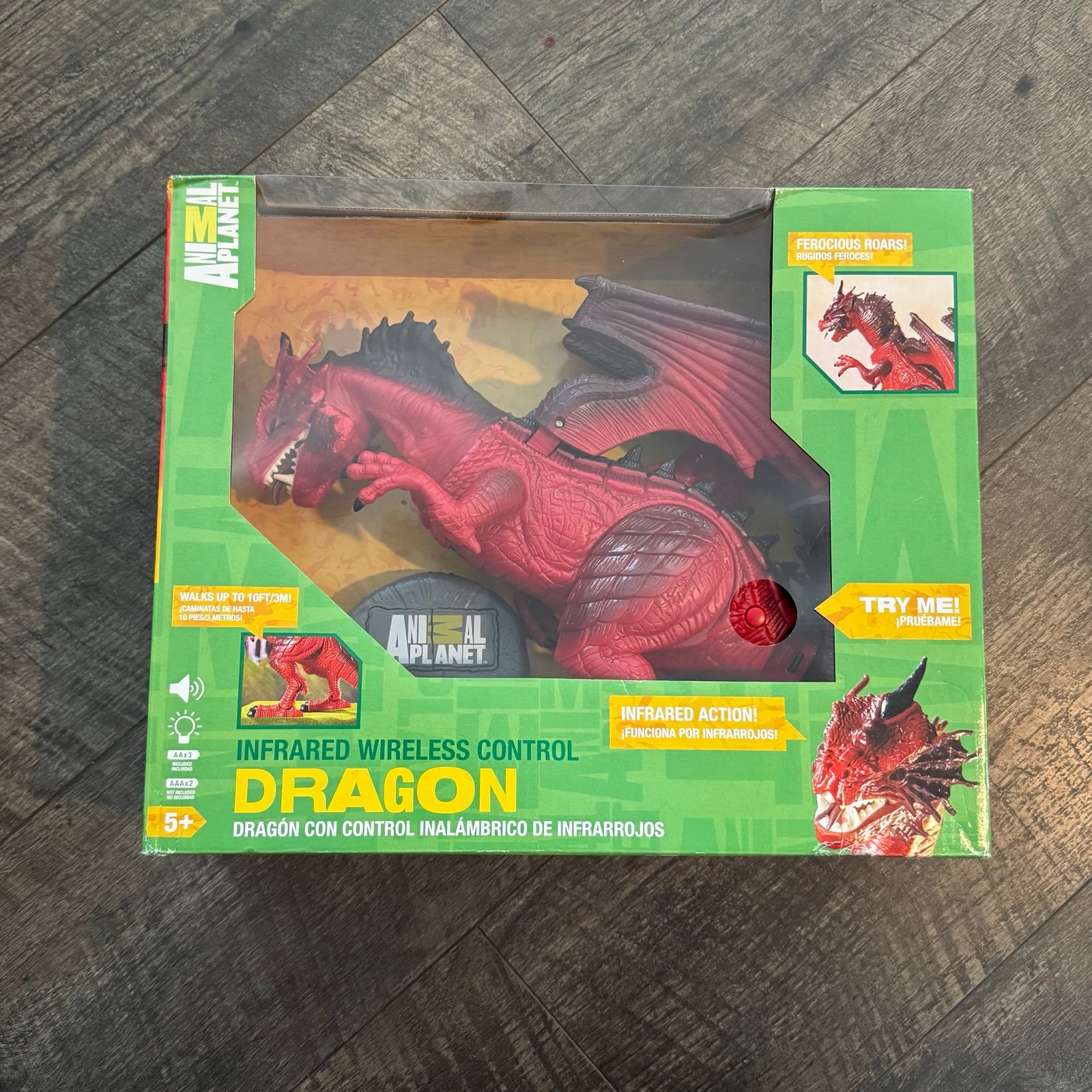 Animal Planet R/C Red Dragon red walking radio infrared w/ sound Toys R Us NEW