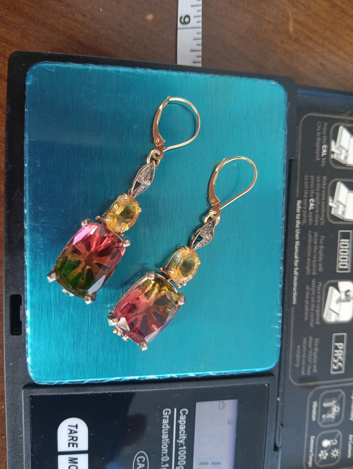 earrings. 14kt yellow gold