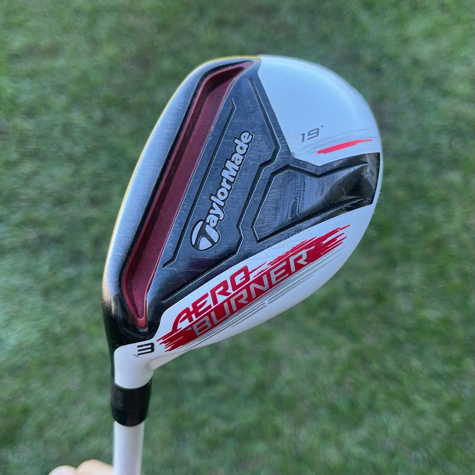 TaylorMade Aero Burner 3 Hybrid 19* Degree Rescue Left Handed Stiff Flex