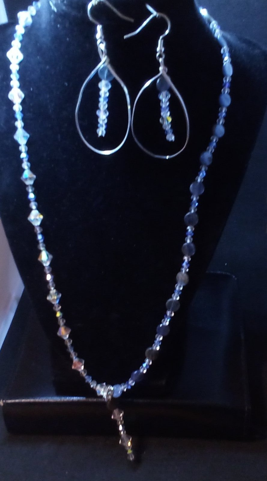 Kynite necklace and earrings