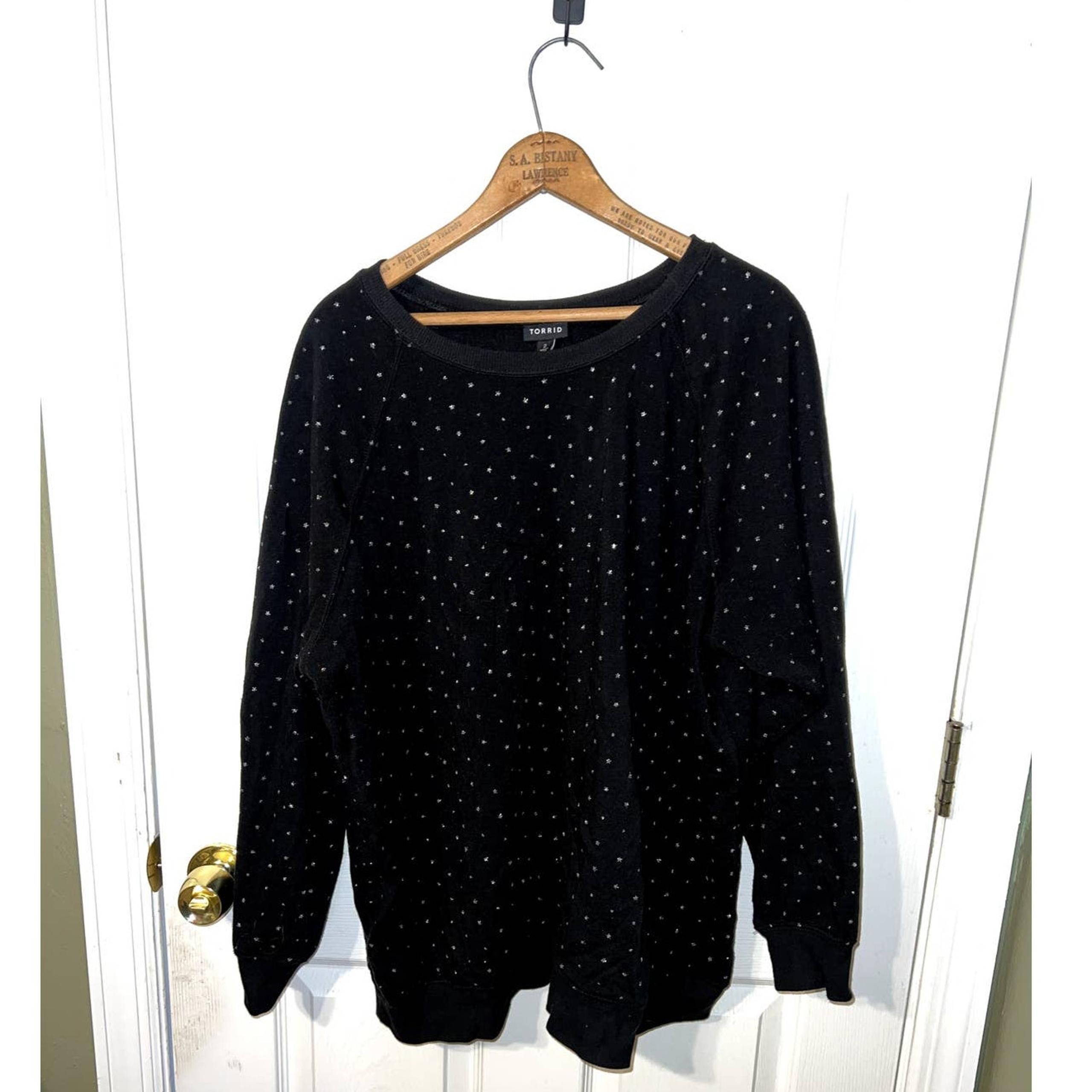 Torrid star logo graphic womens sweatshirt size 2 (2x)
