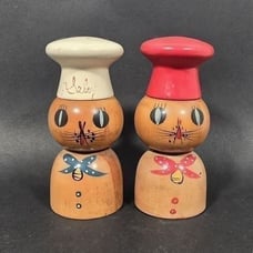Salty & Peppy Painted Wood Salt & Pepper Shakers Vintage Cat Faces