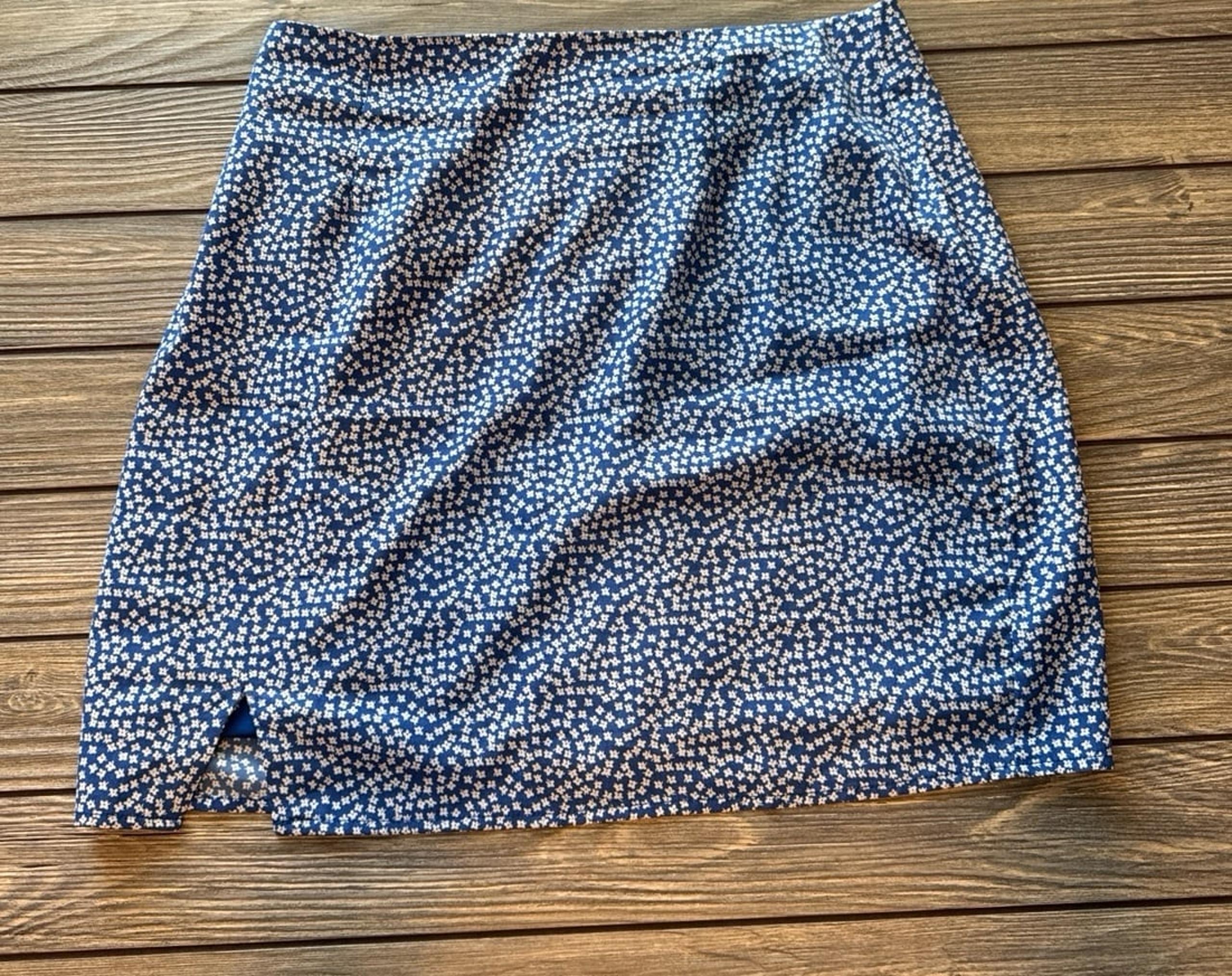 she and sky floral mini skirt
