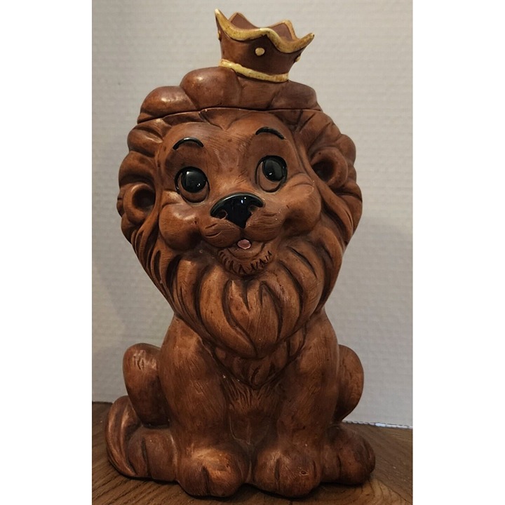 Vintage Twin Winton Lion King Cookie Jar Made In California USA 13 Tall Read