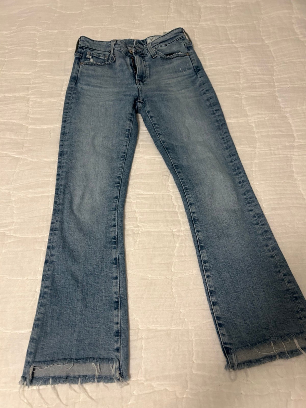AG FARRAH BOOT CROP JEANS SIZE 24
