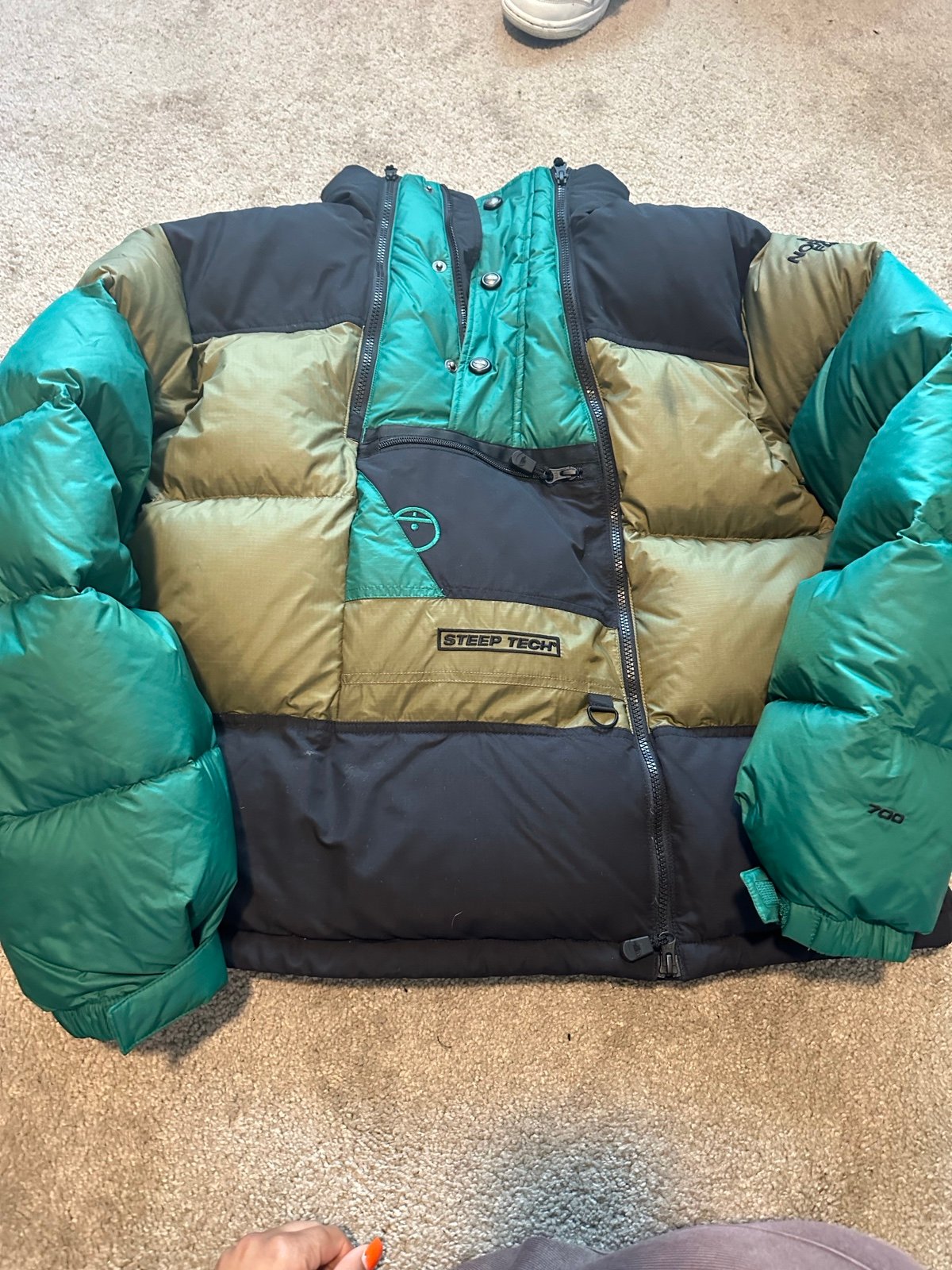 2020 THE NORTH FACE STEEP TECH DOWN JACKET OLIVE GREEN BLACK size S (unisex)