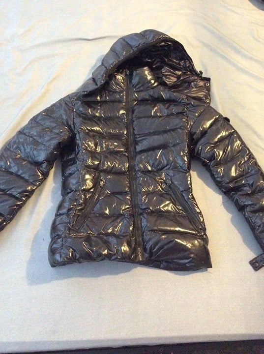 Moncler quilted puffer jacket women